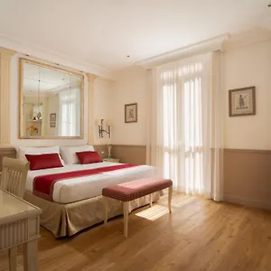 Glori Hotell