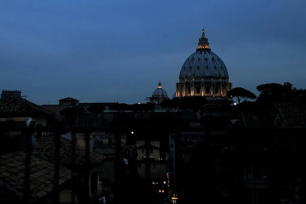 St Peter Vatican Wonderfull View Apartment Rom Italien
